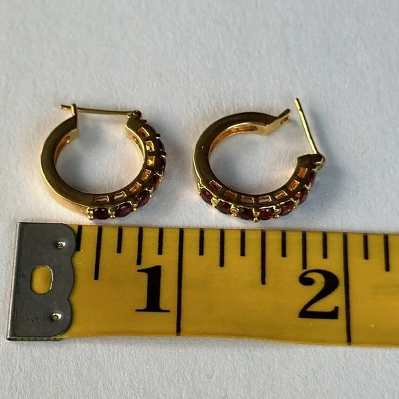 Garnet vermeil gold over sterling hoop pierced earrings - Picture 7 of 7